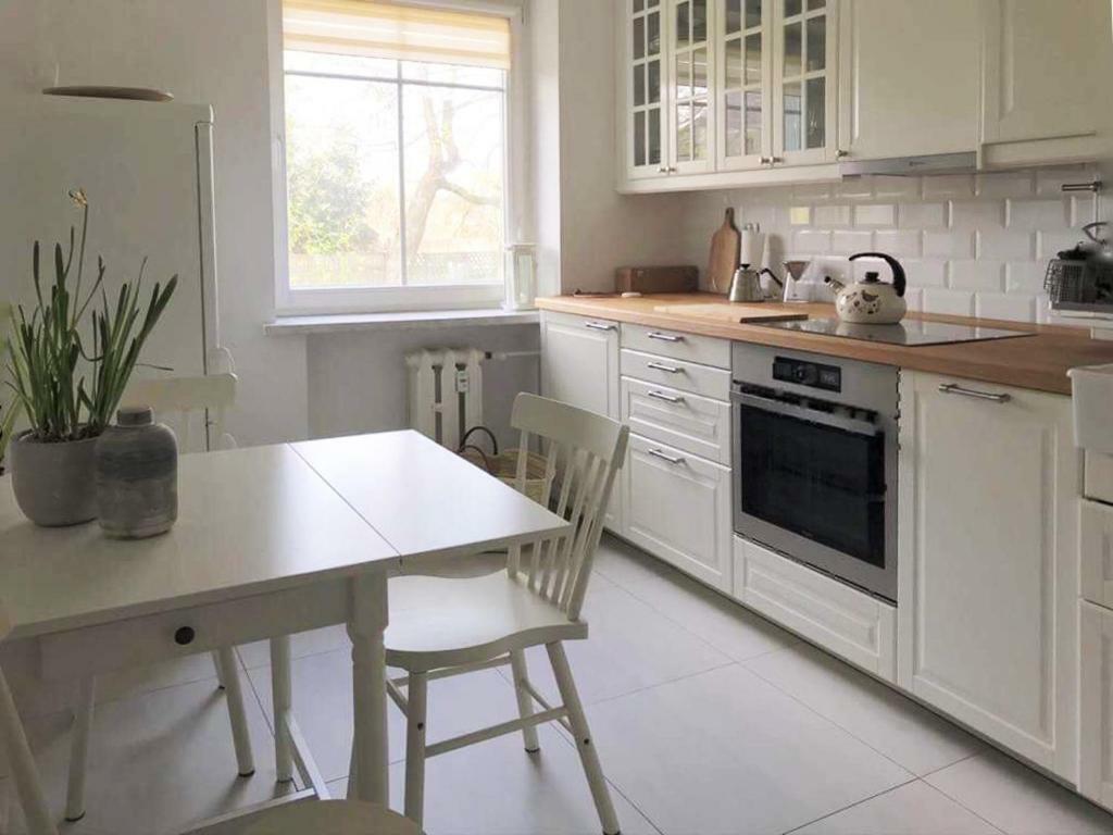Oficyna Winiarza Apartment